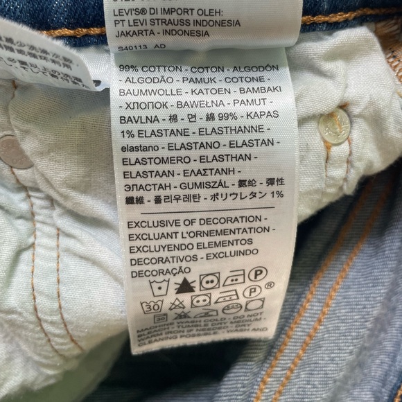 Levi’s Premium 501 Original Fit Women’s Jeans in Medium Wash - Picture 9 of 9